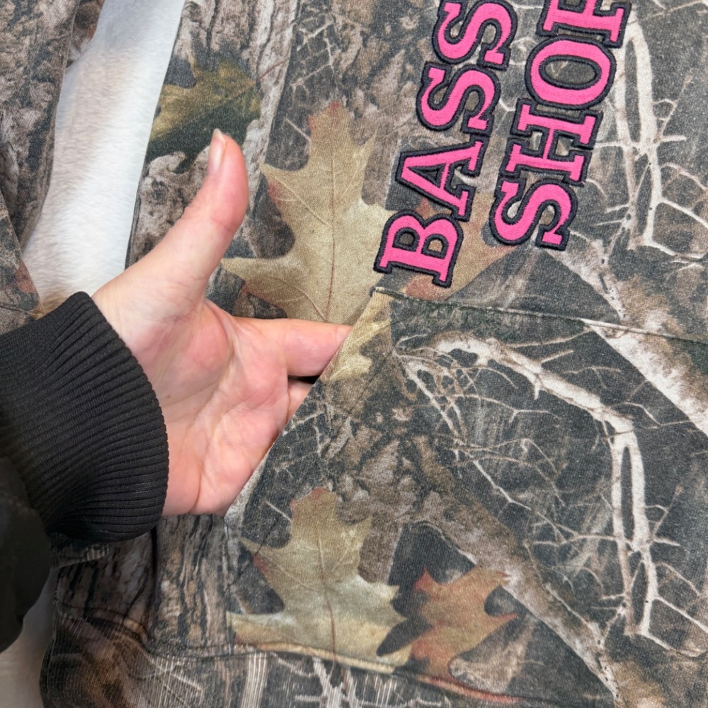 Bass Pro Shop Youth Hoodie Size XL Camo Casual Hunting Fishing - Picture 3 of 10